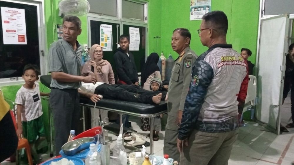 Dua Pelajar Kecelakaan di Nunukan Selatan, Satpol PP Nunukan Beri Pertolongan dan Evakuasi ke Puskesmas