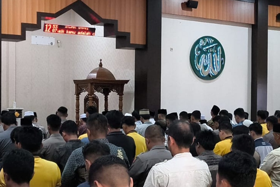 Polda Kaltara Gelar Sholat Gaib untuk Affan Kurniawan, Driver Ojol yang Meninggal Dilindas Rantis Brimob