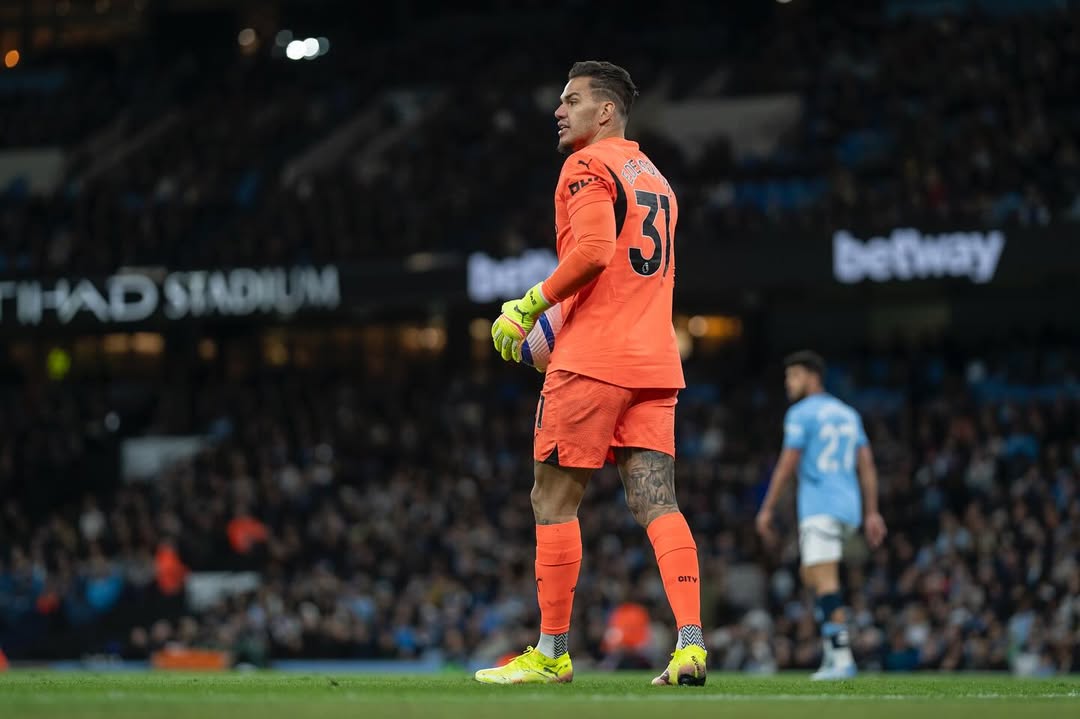 Al-Nassr dan Al Ittihad Incar Kiper Manchester City Ederson Moraes: Goda Kontrak Fantastis!