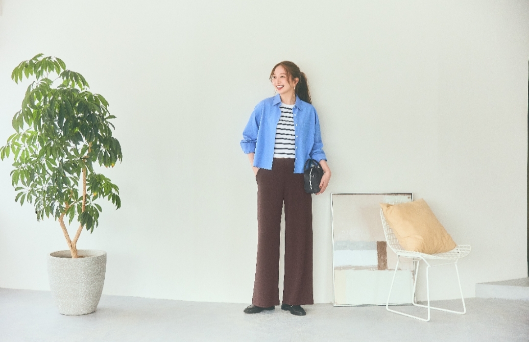 Kemeja Boxy dan Jaket Retro? UNIQLO Bikin Gaya Klasik Jadi Super Modern di Musim Ini