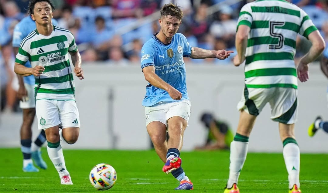 James McAtee Jadi Rebutan, Manchester City Tolak Tawaran dari Nottingham Forest