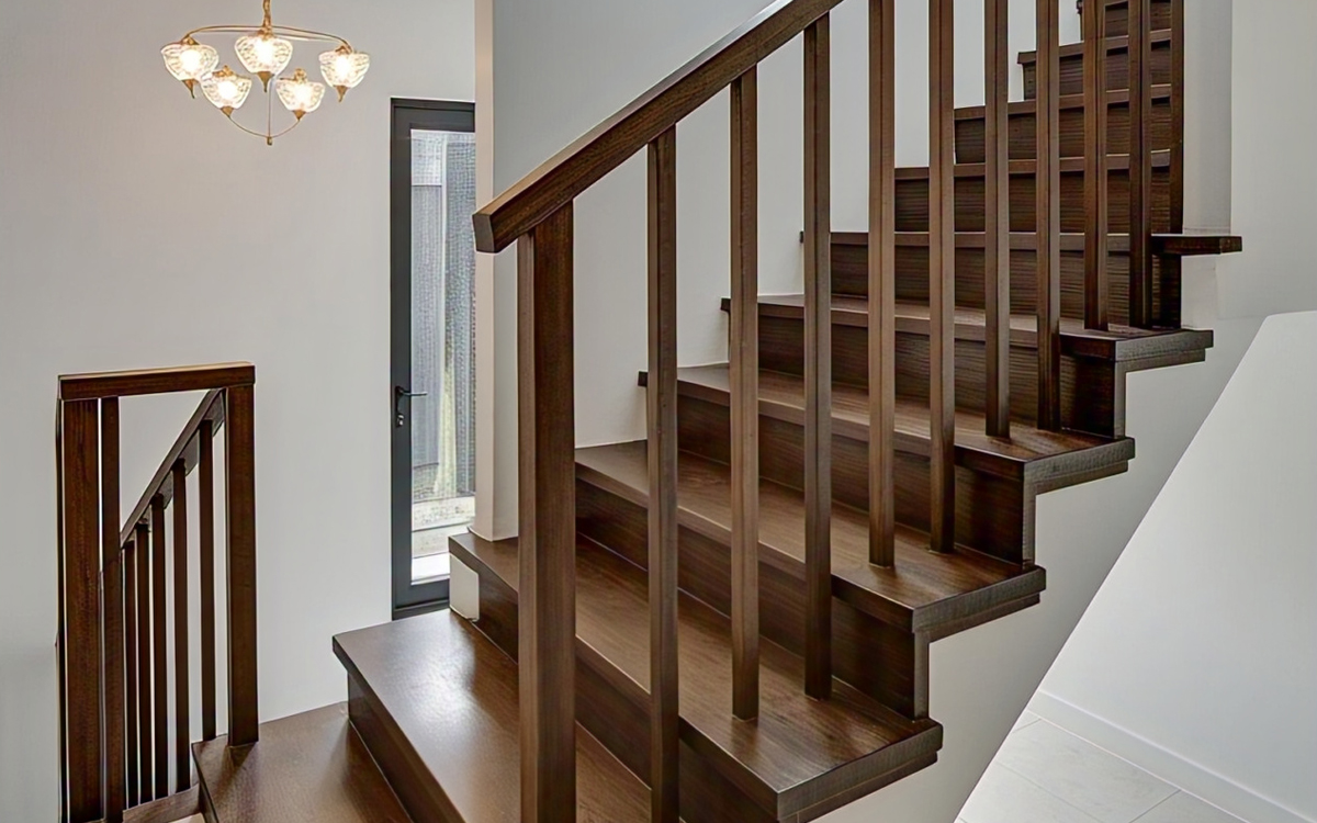 Inspirasi Desain Tangga Kayu Minimalis: Solusi Estetik untuk Rumah Modern Mungil!