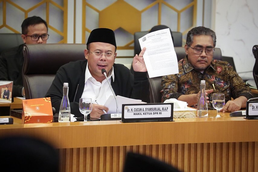 Hakim MK Arsul Sani Dibelit Dugaan Ijazah Palsu, DPR Akan Telusuri