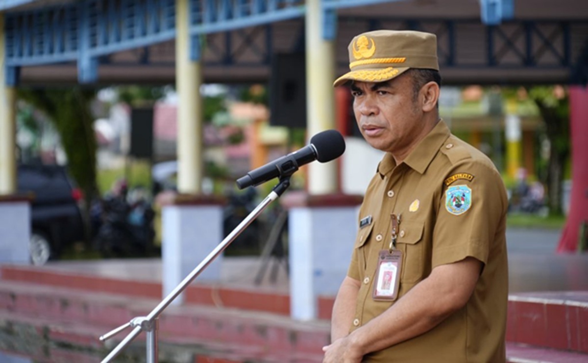 Pimpin Apel, Plh Sekprov Kaltara Ajak ASN Terapkan Efisiensi dan Lestarikan Budaya Daerah