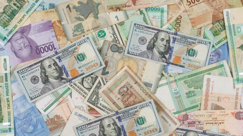 Rupiah Tembus Rp17.500 per Dolar AS, Jadi Titik Terlemah Sepanjang Sejarah