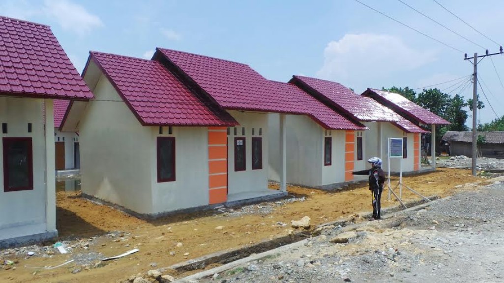 Akad Massal KPR FLPP: Prabowo Serahkan Ribuan Rumah untuk Rakyat