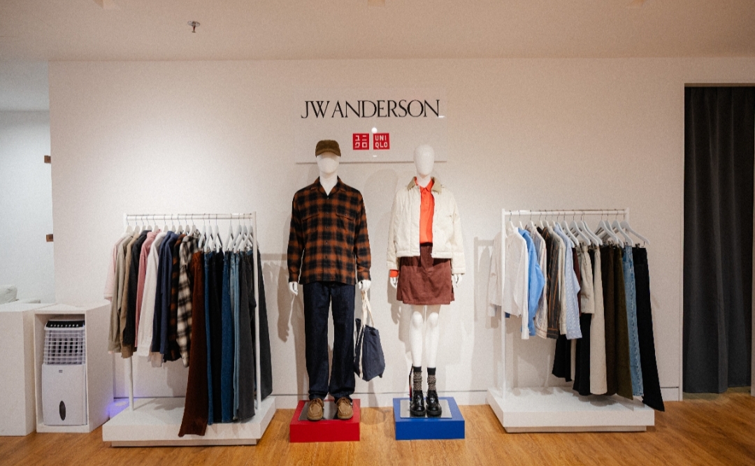 Warna, Tekstur, dan Karakter: Cara Baru Tampil Stylish Setiap Hari dengan Koleksi UNIQLO dan JW ANDERSON Fall/