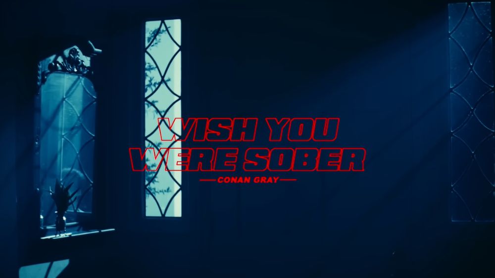 Viral di TikTok! Lirik Lagu Wish You Were Sober - Conan Gray Lyrics