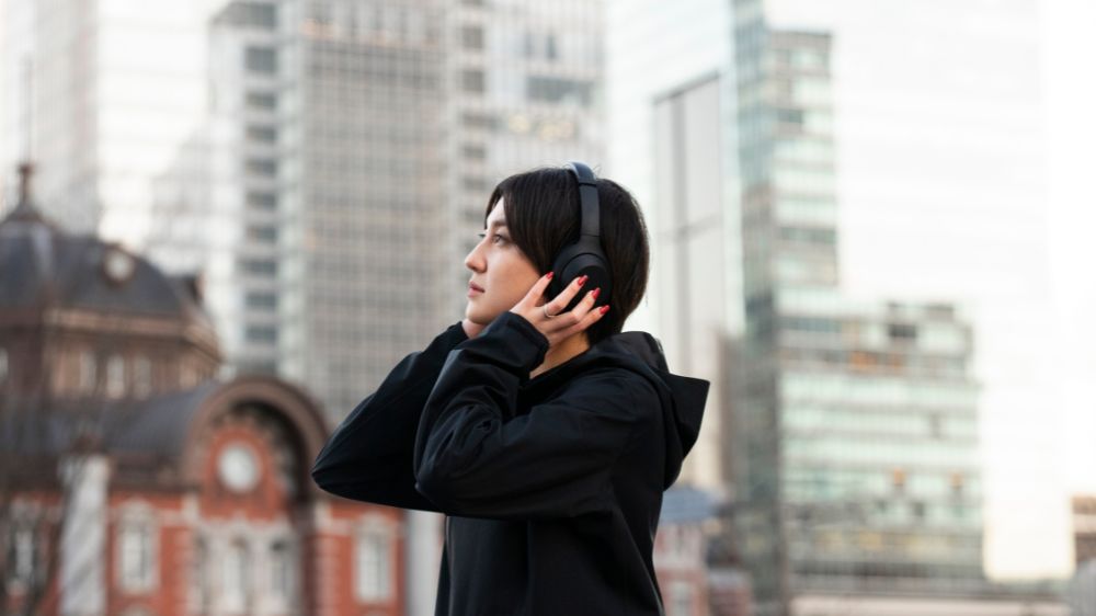 Pernah Ngerasa Introvert Tapi Nggak Sepenuhnya Pendiam? Mungkin Kamu Tipe Ini