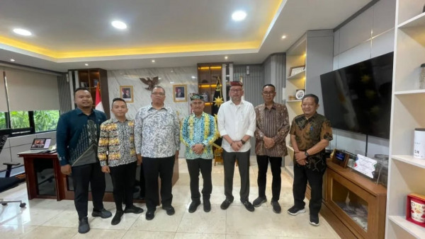 Walikota Tarakan Jalin Komunikasi dengan Pemerintah Pusat Bahas Proyek Strategis Nasional 2026