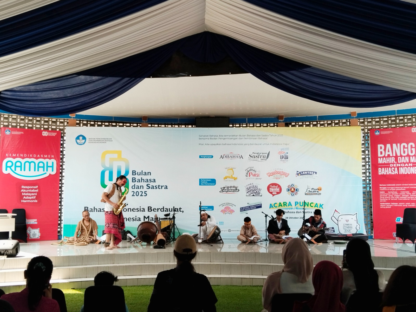 Bulan Bahasa dan Sastra 2025, Penting Wariskan Bahasa Daerah ke Generasi Penerus