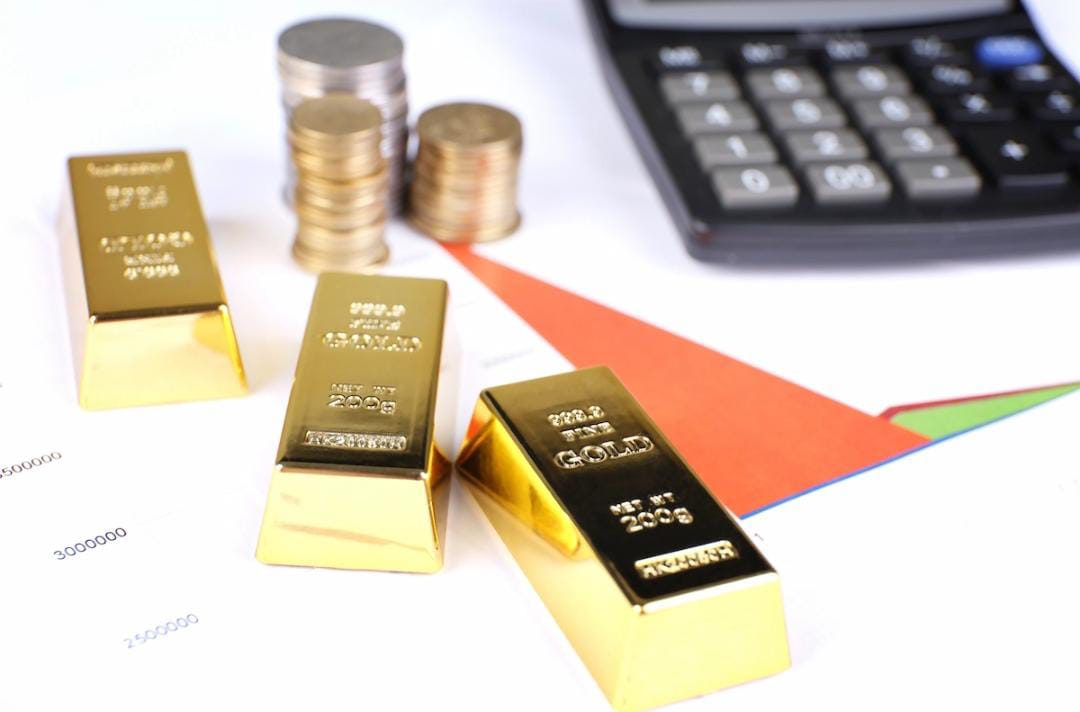 Harga Emas Pegadaian Jumat ini Tak Bergerak, Ada Apa dengan Emas Antam? 