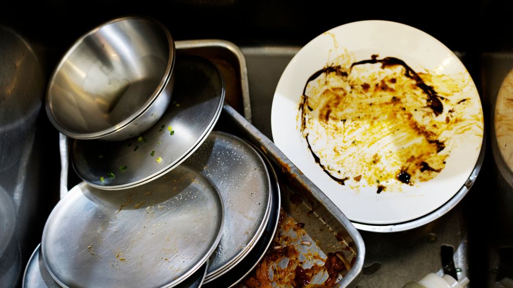 Cara Membersihkan Minyak Membandel Tanpa Bahan Mahal, Dapur Bersih dan Bebas Lengket