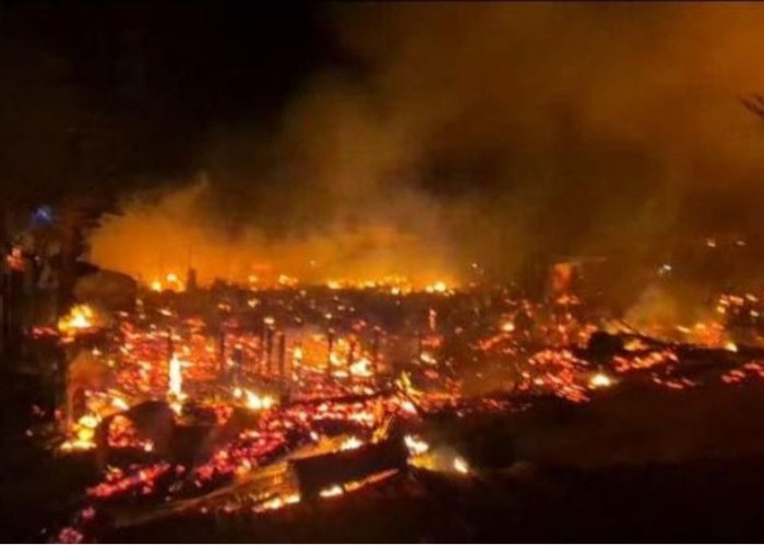 Pasar Kasongan Dilalap Api, Aktivitas Perdagangan Lumpuh Sementara