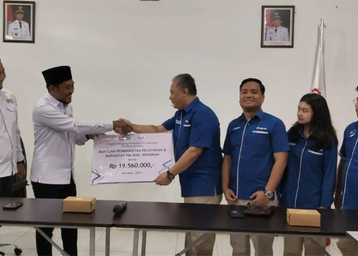 Pelni Perkuat Peran PMI Nunukan Lewat Penyaluran Bantuan Program Tanggung Jawab Sosial