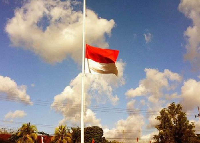 Peringati G30S, Masyarakat Diimbau Kibarkan Merah Putih Setengah Tiang