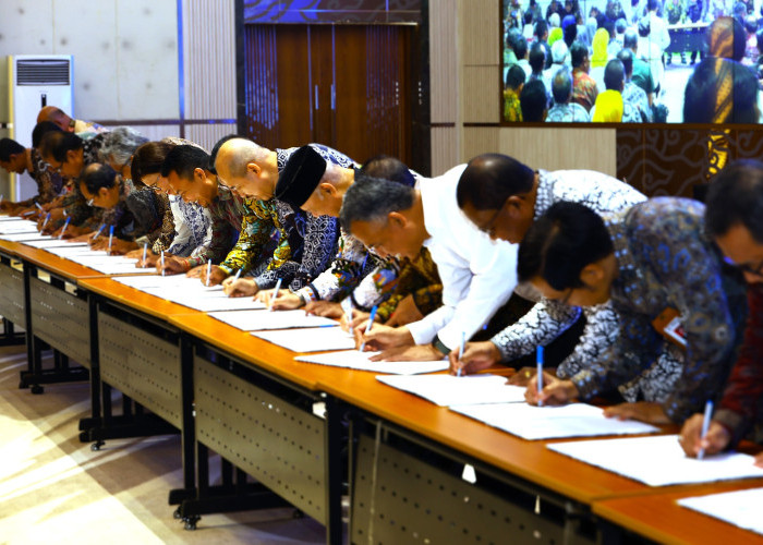 Pimpinan Tinggi Kampus Tandatangani Kontrak Kinerja 2026 Demi Wujudkan Indonesia Berdampak