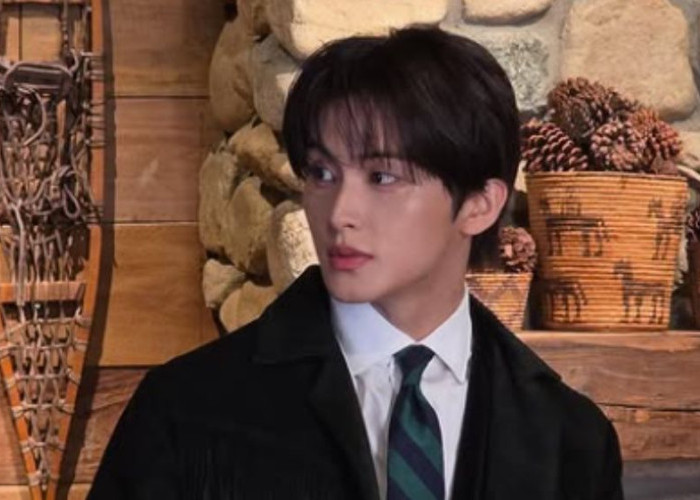 Mark Lee Resmi Luncurkan Agensi Pribadi Upper Room, Awali Babak Baru Karier Solo