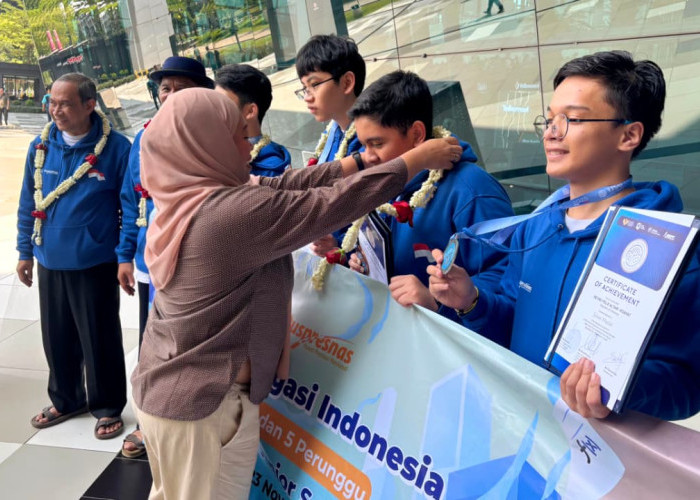 Siswa Indonesia Raih 6 Medali pada Ajang International Junior Science Olympiad 2025 di Rusia