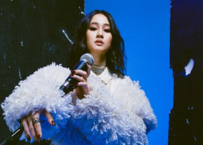 Keisya Levronka Rilis Album 'Rombak', Hadirkan Musik Pop-Rock dan Aransemen Baru yang Lebih Berani