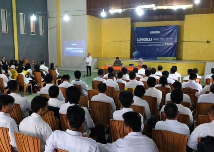 Tak Mau Ketinggalan Zaman, Kepala Desa di Nunukan Ramai-Ramai Daftar Kuliah