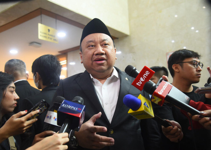 DPR Minta Polisi Usut Tuntas Ledakan di SMA 72, Diduga Terkait Kasus Perundungan