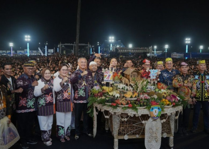 Penutupan Irau ke-12 Malinau Dihadiri Ribuan Warga, Perayaan Budaya HUT ke-27 Gerakkan Ekonomi Masyarakat