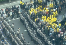 Demo BEM UI di Bundaran HI Hari Ini Bawa 8 Tuntutan, Soroti Harga BBM hingga Kebijakan Pemerintah