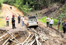 Terkini: Jembatan Putus di Malinau, Jalur Alternatif Mulai Dibangun Warga